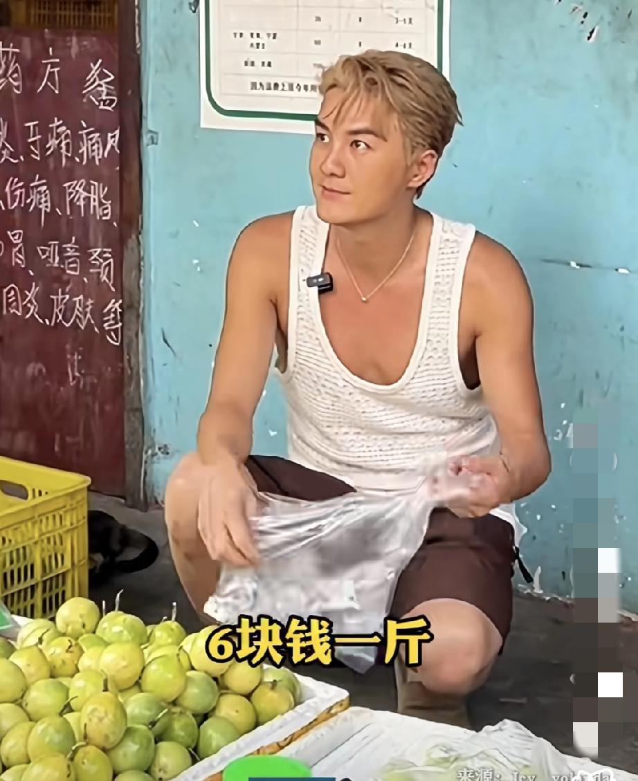 吴克群为什么选择终生不婚？因为窦骁没看懂的何超莲豪门真相，他看懂了。窦骁与