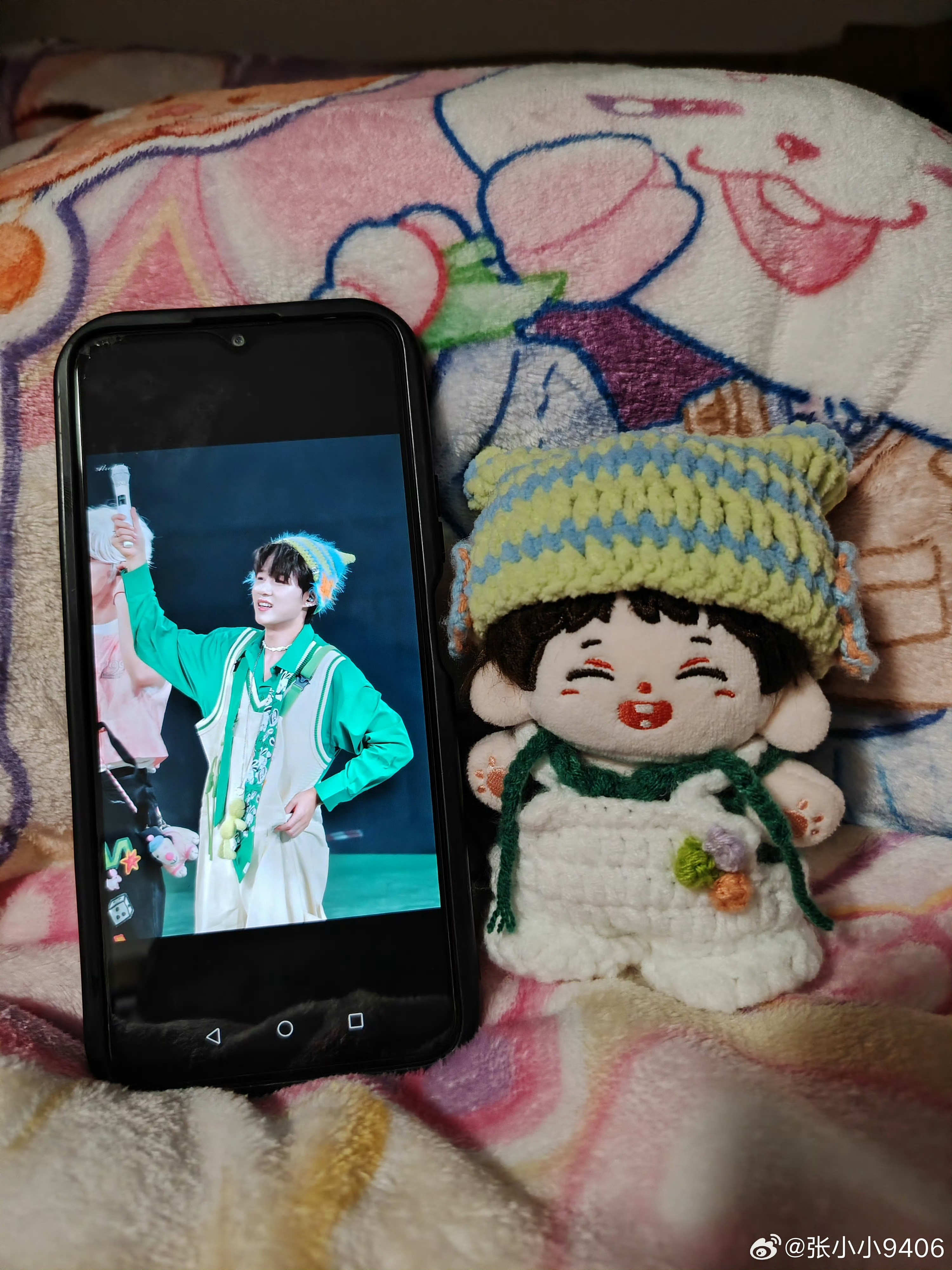 张小小的平日废话今天是护耳帽背带裤！