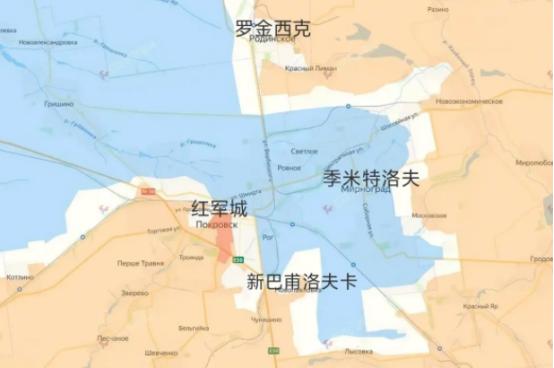 俄军中部集群第55近卫独立摩步旅突击营副营长亚历山大·德罗博托夫表示，乌军在波克