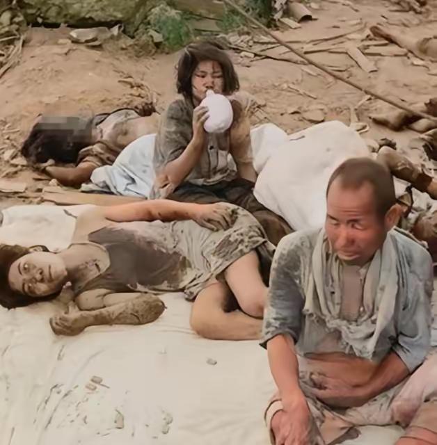 1945年，一名日本广岛姑娘正在擦桌子，突然白光闪过，她登时昏厥，醒来才知道，距