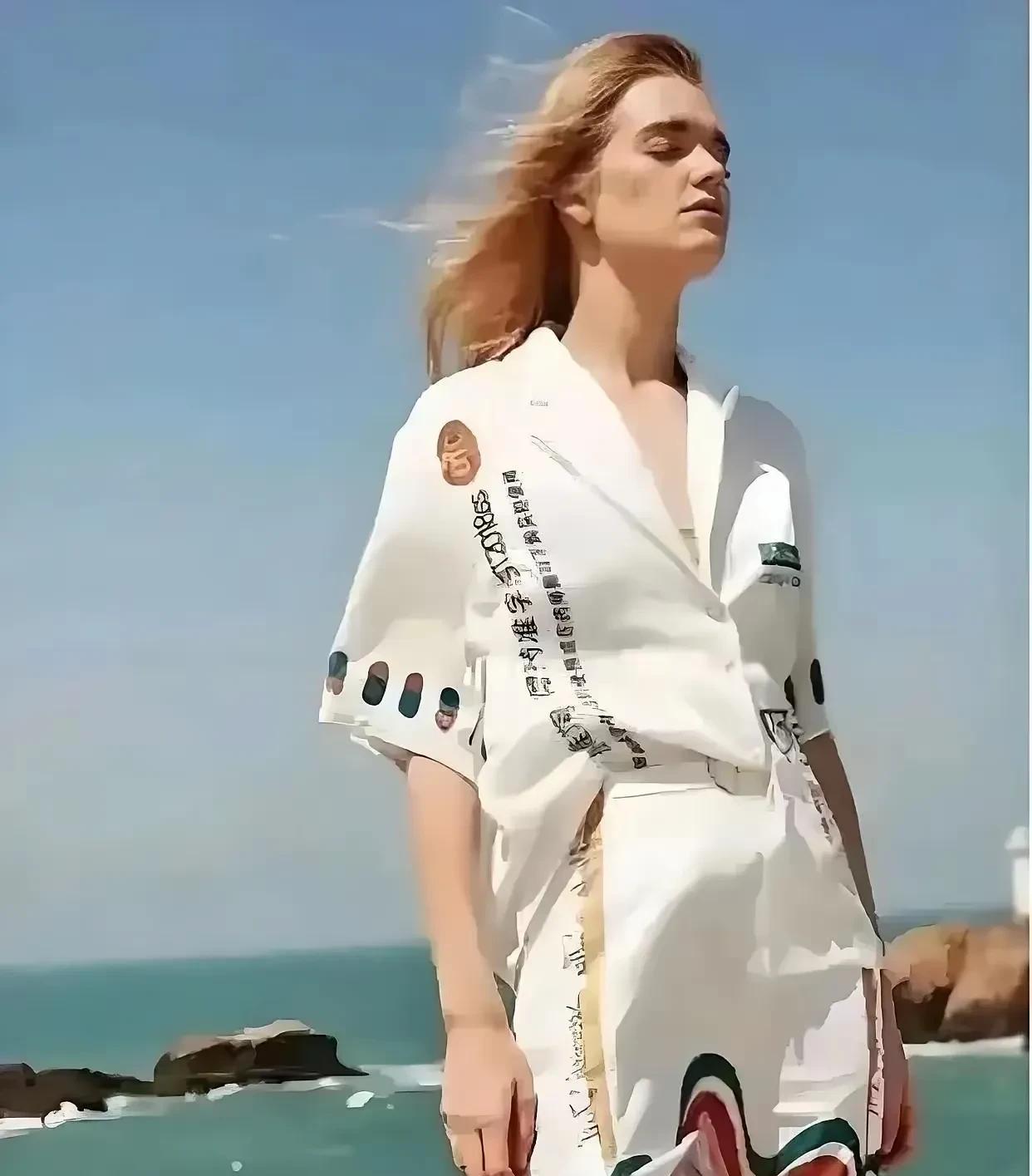 多认识俩汉字，就不会出这糗了，尴尬了吧？