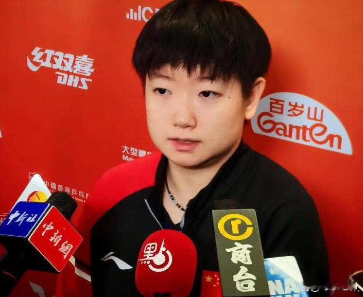 孙颖莎运动员互访问答太戳人孙颖莎问起来别人一点不手软孙颖莎参与奥林匹克官方发起