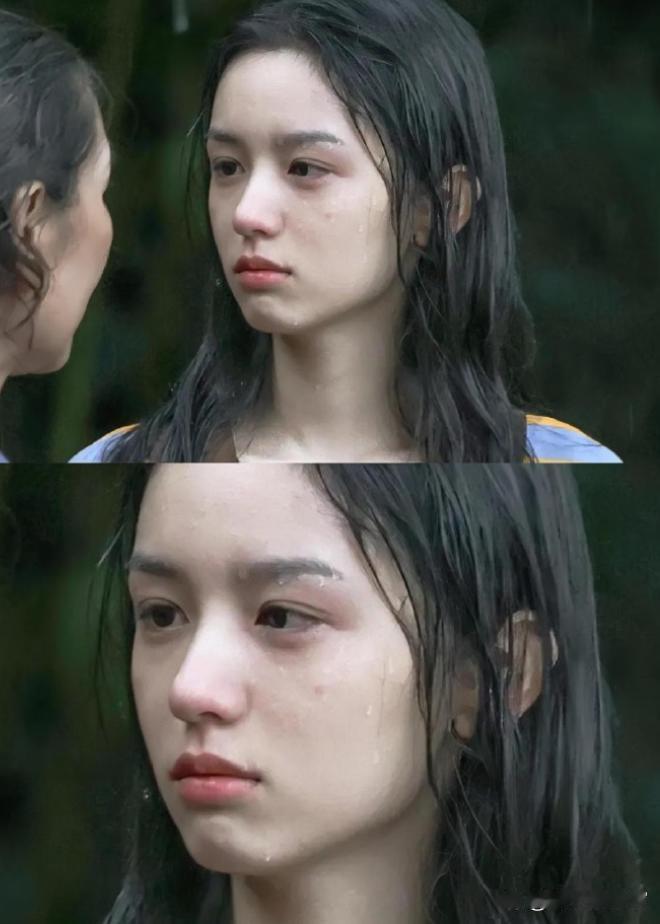 周也这素颜美得好真实，脸上的痘痘丝毫不影响美貌