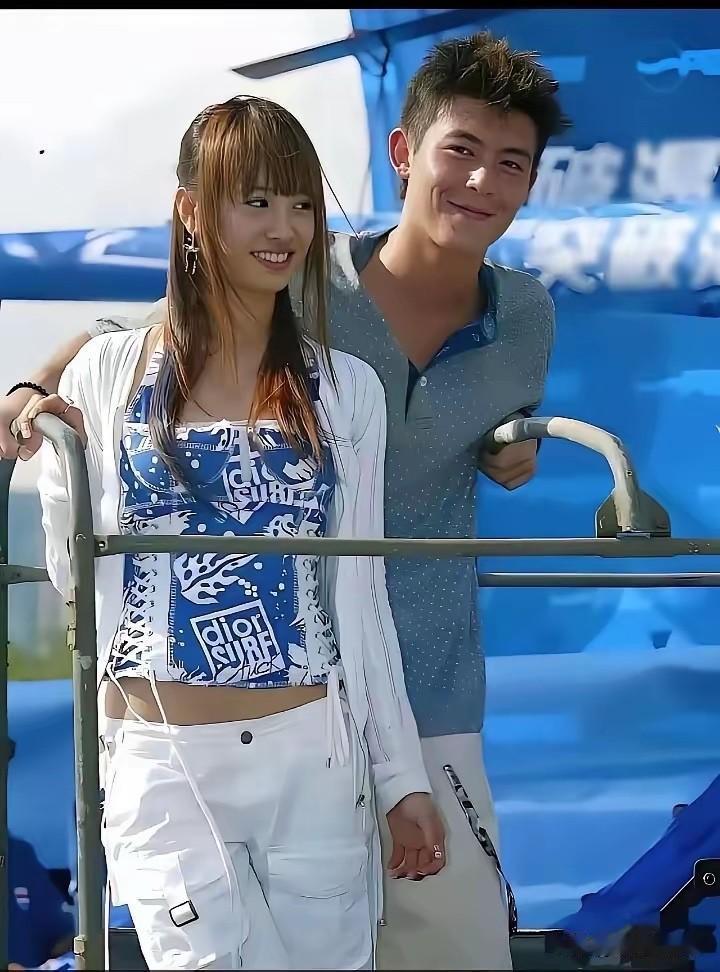 郎才女貌，不知啥原因没能走到一起。
