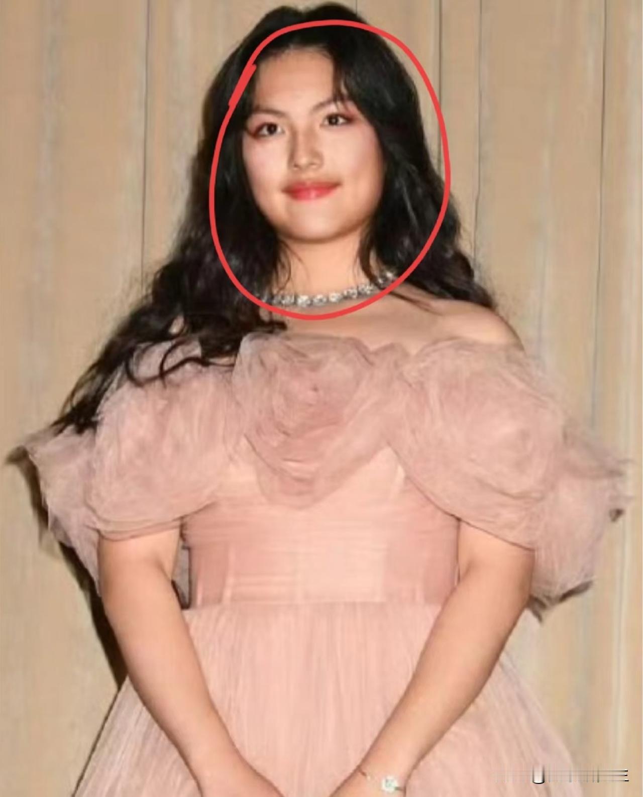 李湘这回心里有点不是滋味了。不是因为别的，是她一手富养起来的女儿王诗龄，最近