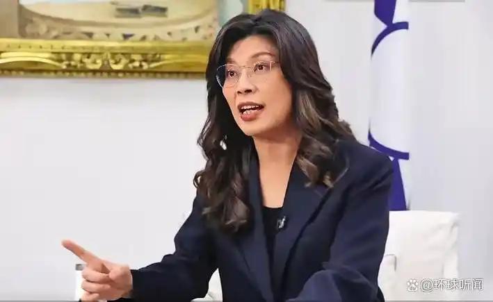 *卢秀燕刚给日本地震豪掷10万美元，国民党女将郑丽文竟单枪匹马杀到日本驻台代表处