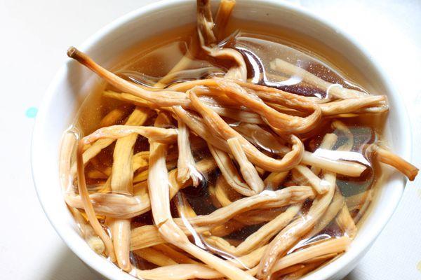 产后多吃这4种蔬菜, 宝妈变“奶牛”