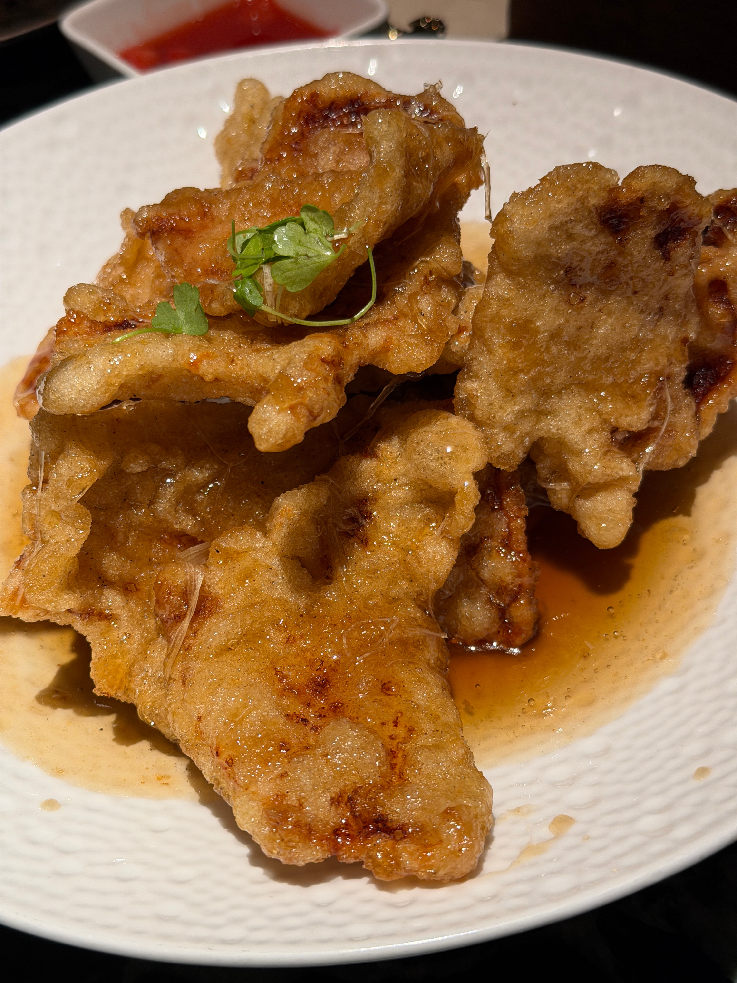 吃了顿“精致东北菜”开在大商场里，环境服务都很好，但结果就是这几道菜要小400块