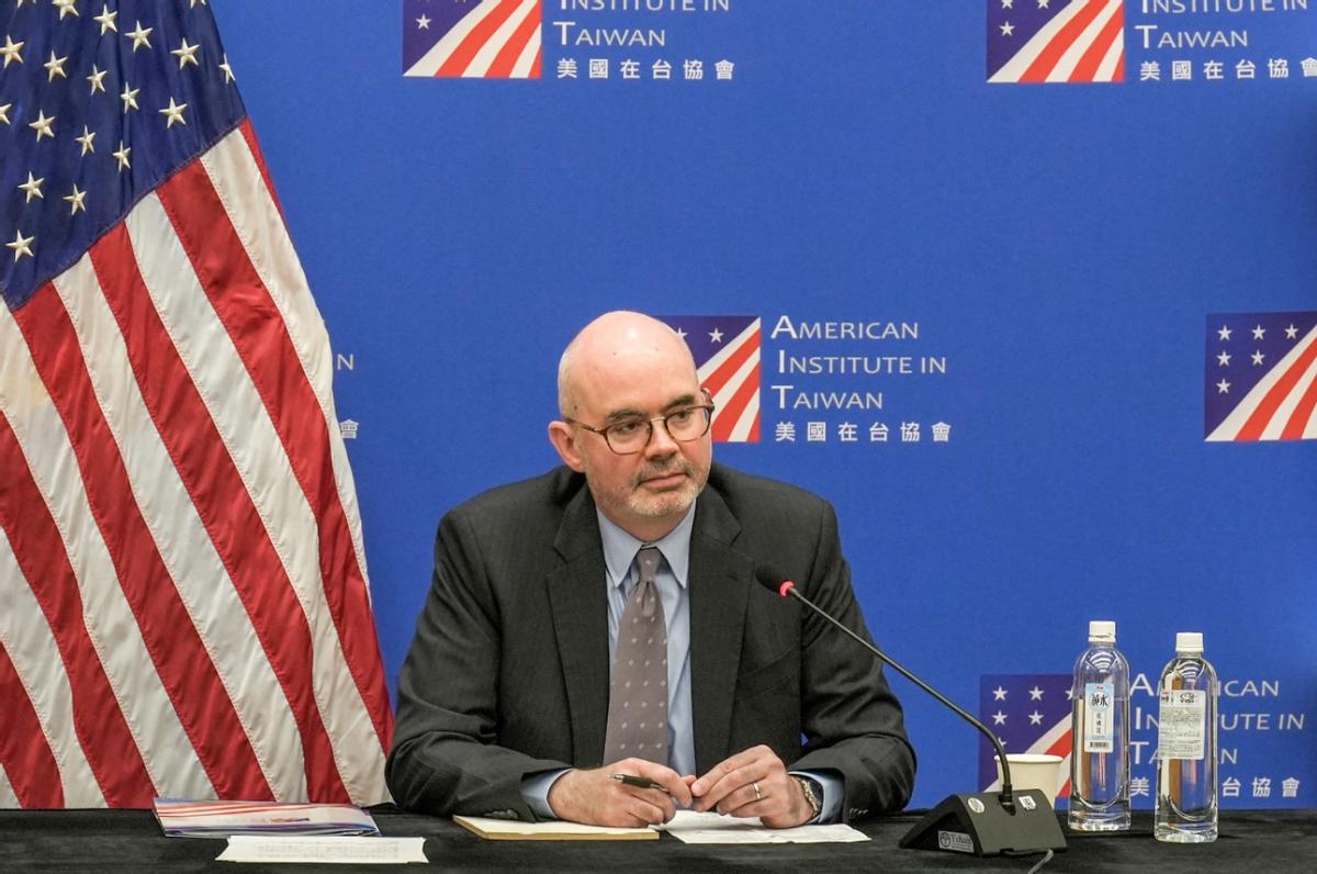 美国在台协会居然否定台湾属于中国，那岂不是等于否定自身存在的历史依据吗。9月