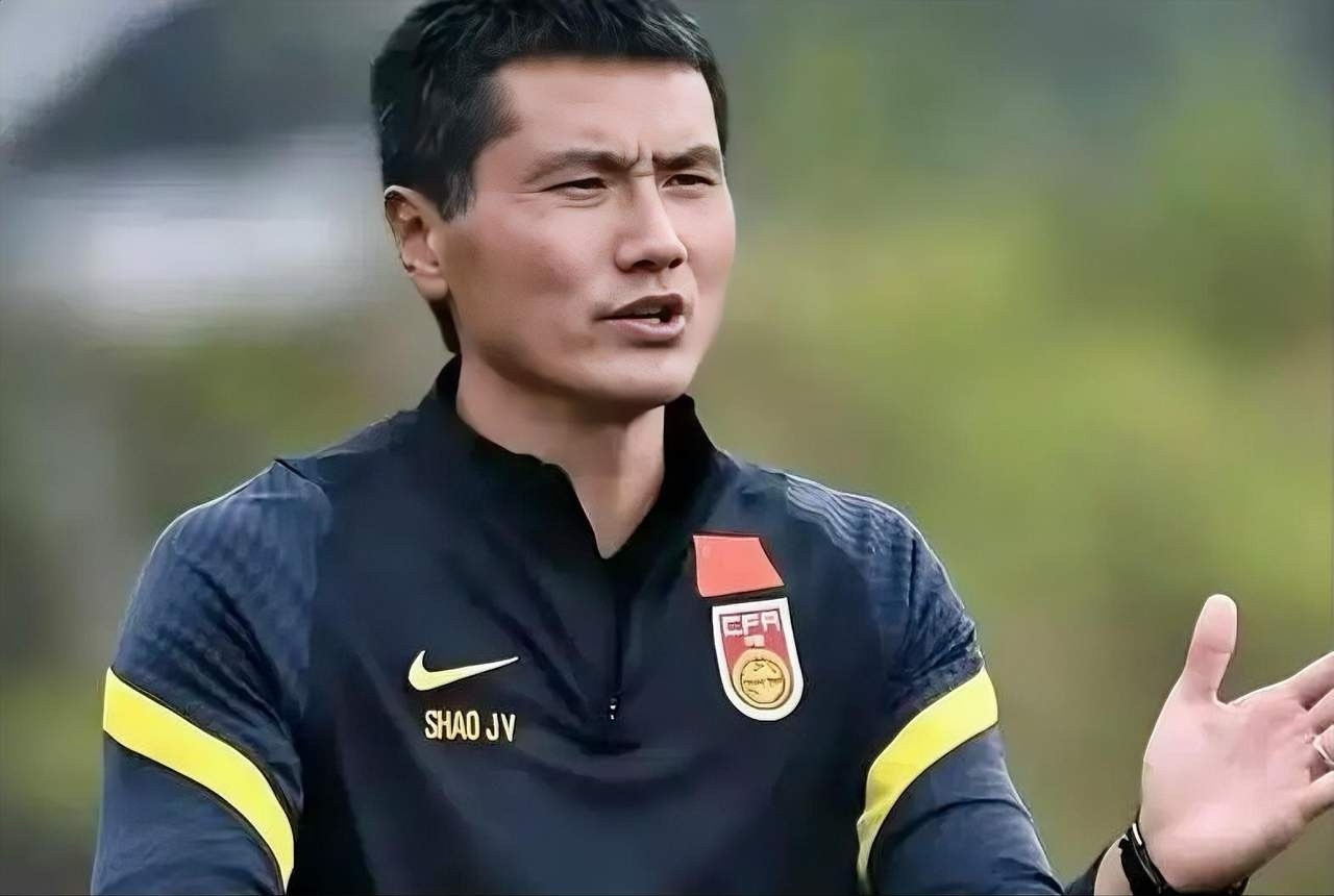 中国U22男足获得熊猫杯亚军，在邵佳一心中，4人已经稳进国家队，1人基本无缘1、