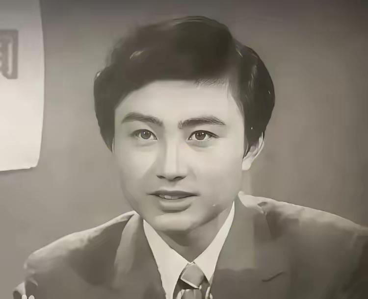 没想到呀，还以为只有王宁自己帅呢，原来人家全家的基因都这么好，弟弟妹妹都是这么精
