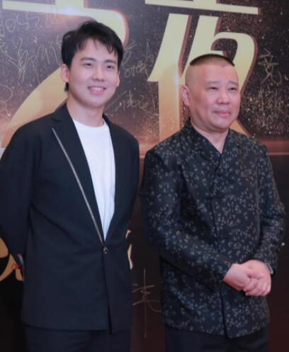 郭德纲到底爱不爱郭麒麟？很多人对这件事很关注。有人说老郭根本不搭理郭麒麟，家里连