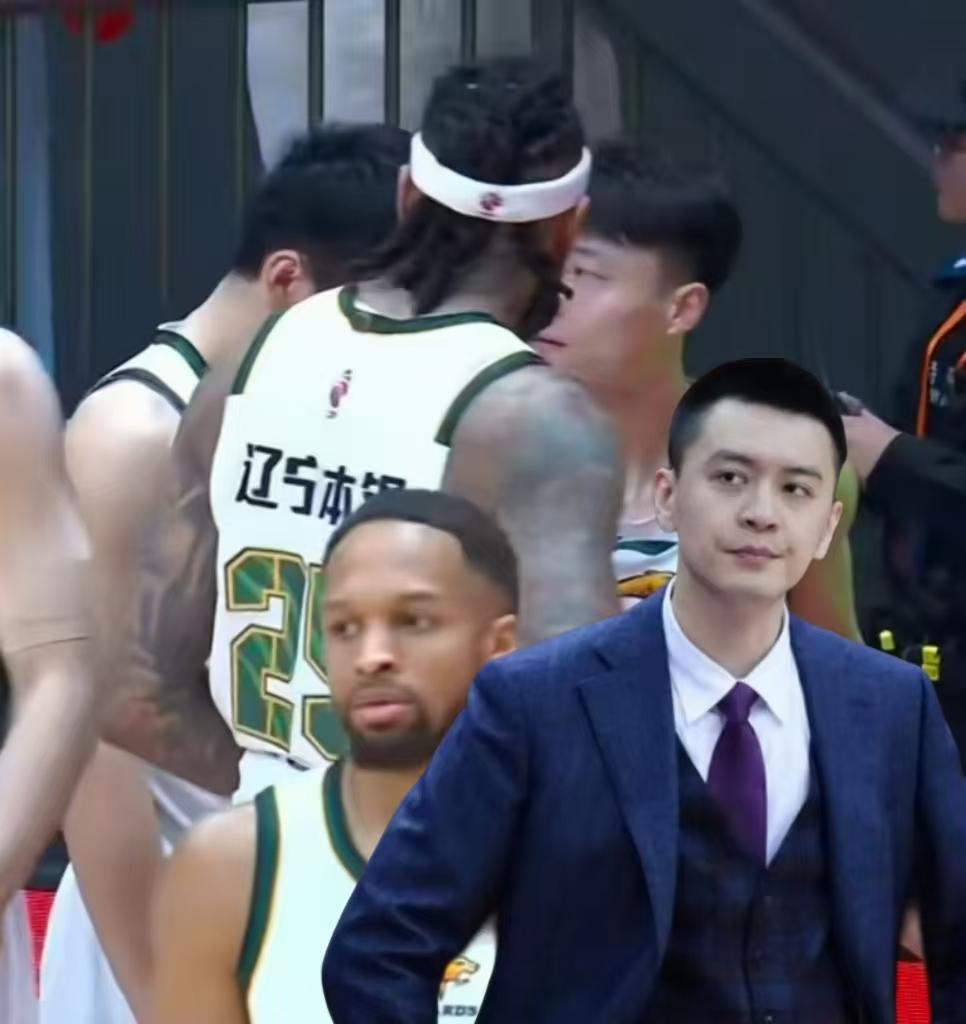 等到赵继伟和亨特双双归队后，这个赛季能对辽宁全面压制的只有两支球队，并不是北京队