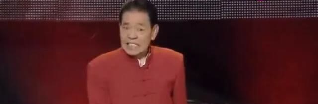 2003年，刘德华去沈阳开演唱会。单田芳花了1200元，买了张演唱会门票去看。没