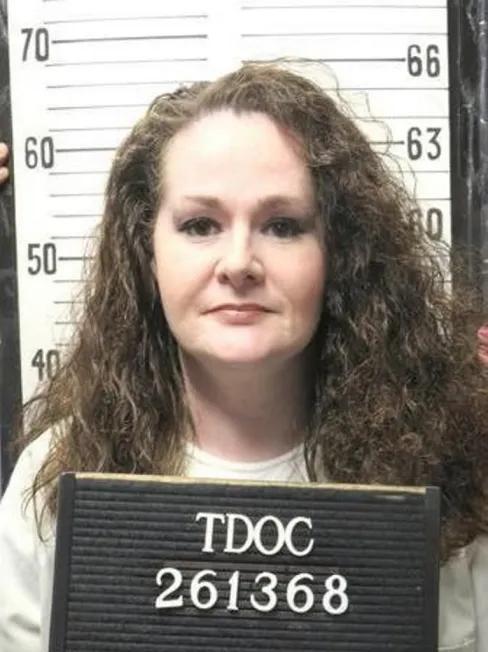 美国出奇闻，注射死刑犯竟然在行刑后“打鼾”，导致行刑失败，执行被叫停，连总统特朗