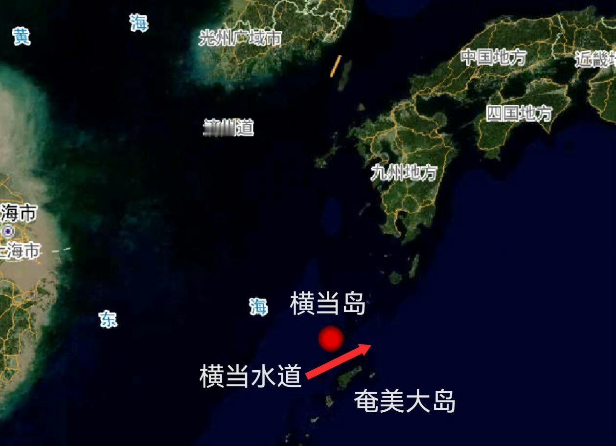 东部战区4月19日披露，由052D型驱逐舰“包头”舰（133）领衔的编队，悄然穿