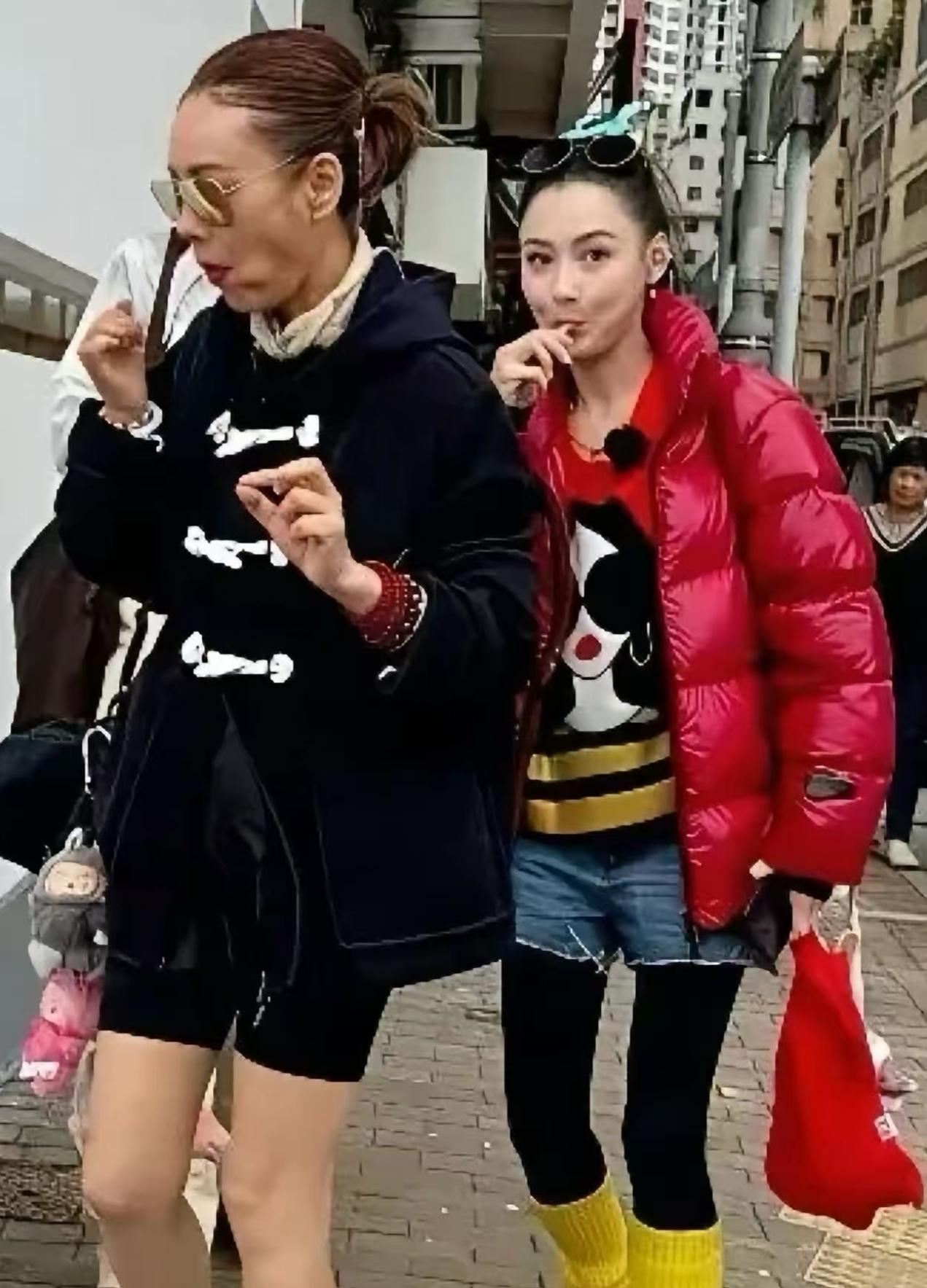 张柏芝旁边这个美女看着好眼熟，可就是想不起名字来！​