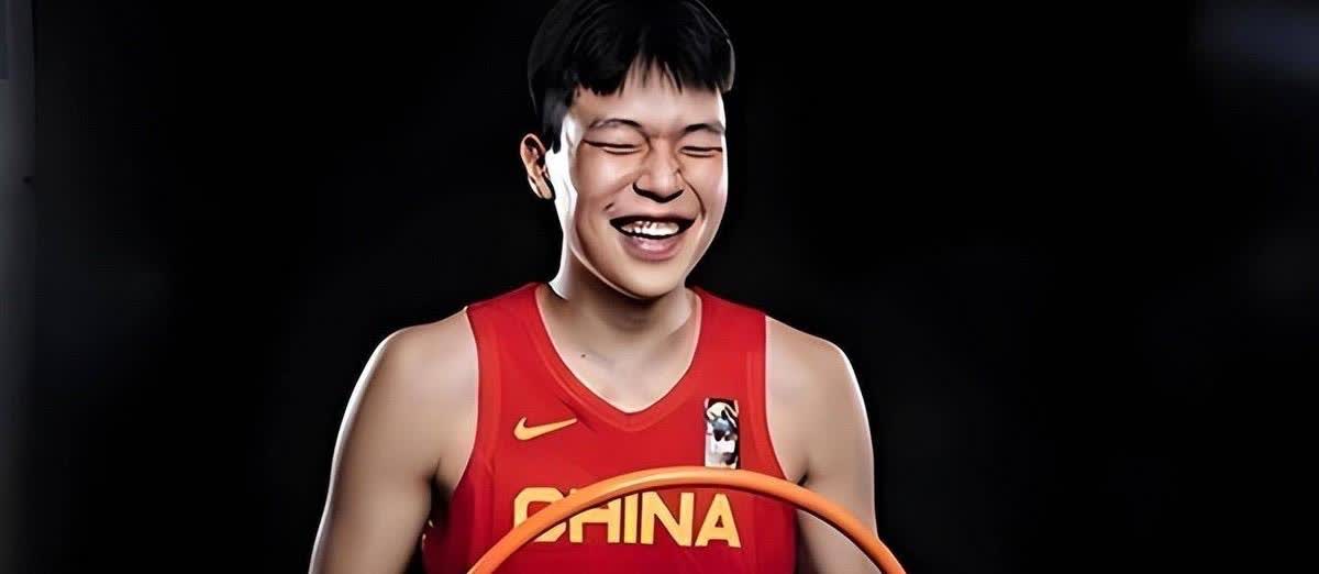 杨瀚森是崩溃的！来时好好的，现在球队要被卖了！据悉，今年年底波特兰开拓者将以42