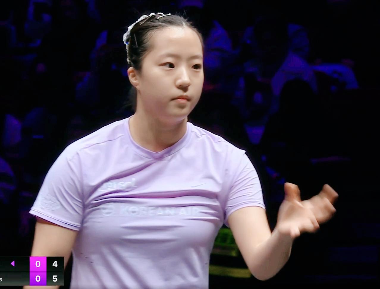 申裕斌打鳗鱼都能紧咬，但是在大迪面前，为何不堪一击？我们两人交手9次来看，