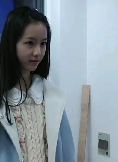 陈都灵大学时期，不愧是校花，这个素颜状态秒了多少人​​​