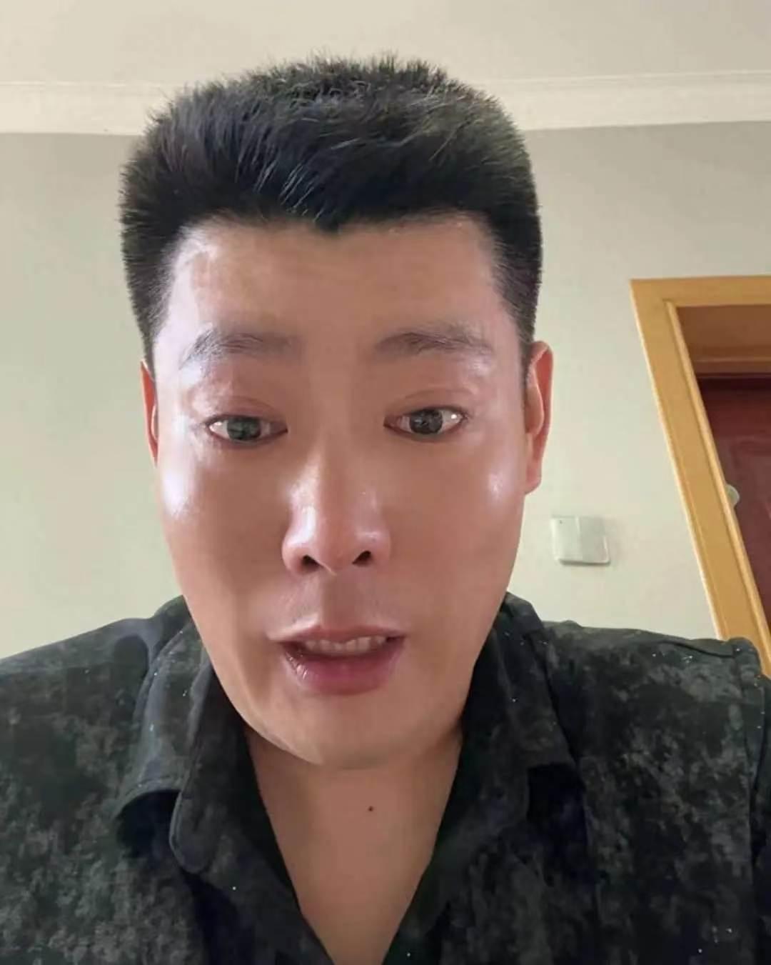 全网泪崩！高考结束父亲才敢说：你妈妈11天前就走了6月9日下午5点，高考最后