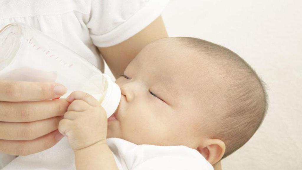 Arla宝贝与我有机婴幼儿配方奶粉(DHA和ARA