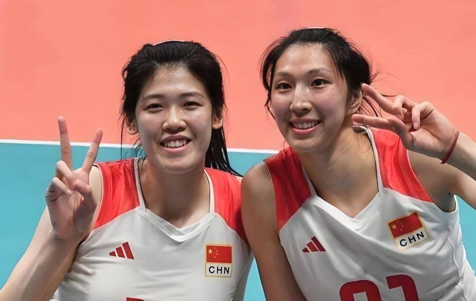 世界女排联赛南京站的比赛即将拉开序幕，中国女排也在最后时刻公布了本站的参赛阵容。