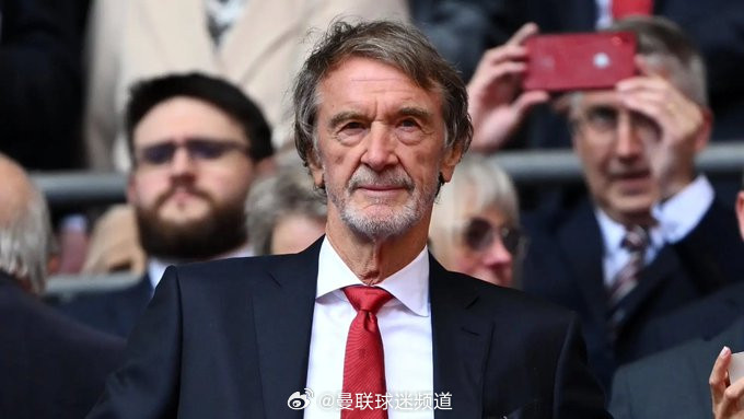 曼晚TyroneMarshall曼联将在2027年夏季针对防线进行引援，此前他