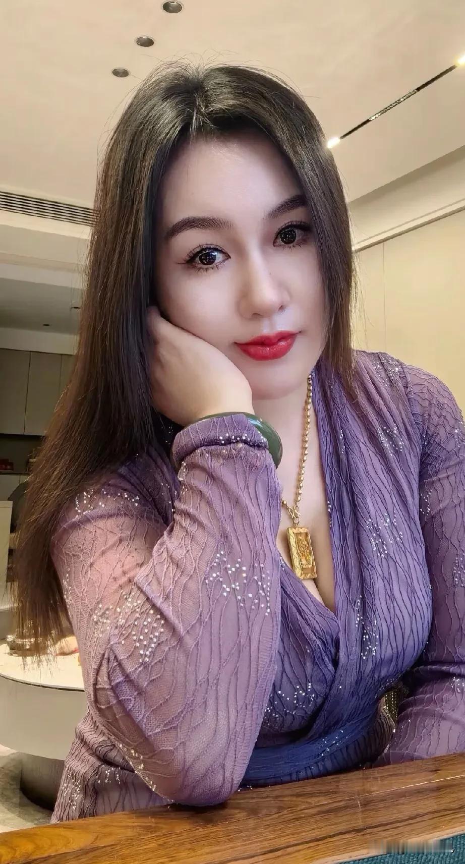 转眼间2025年还剩下最后十几天做个总结吧今年存了三万离年初定下的目