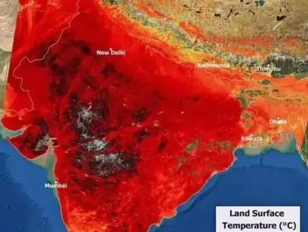 印度高温太恐怖了！凌晨两点35℃！很多人都知道，一天当中气温最低的时段，基本