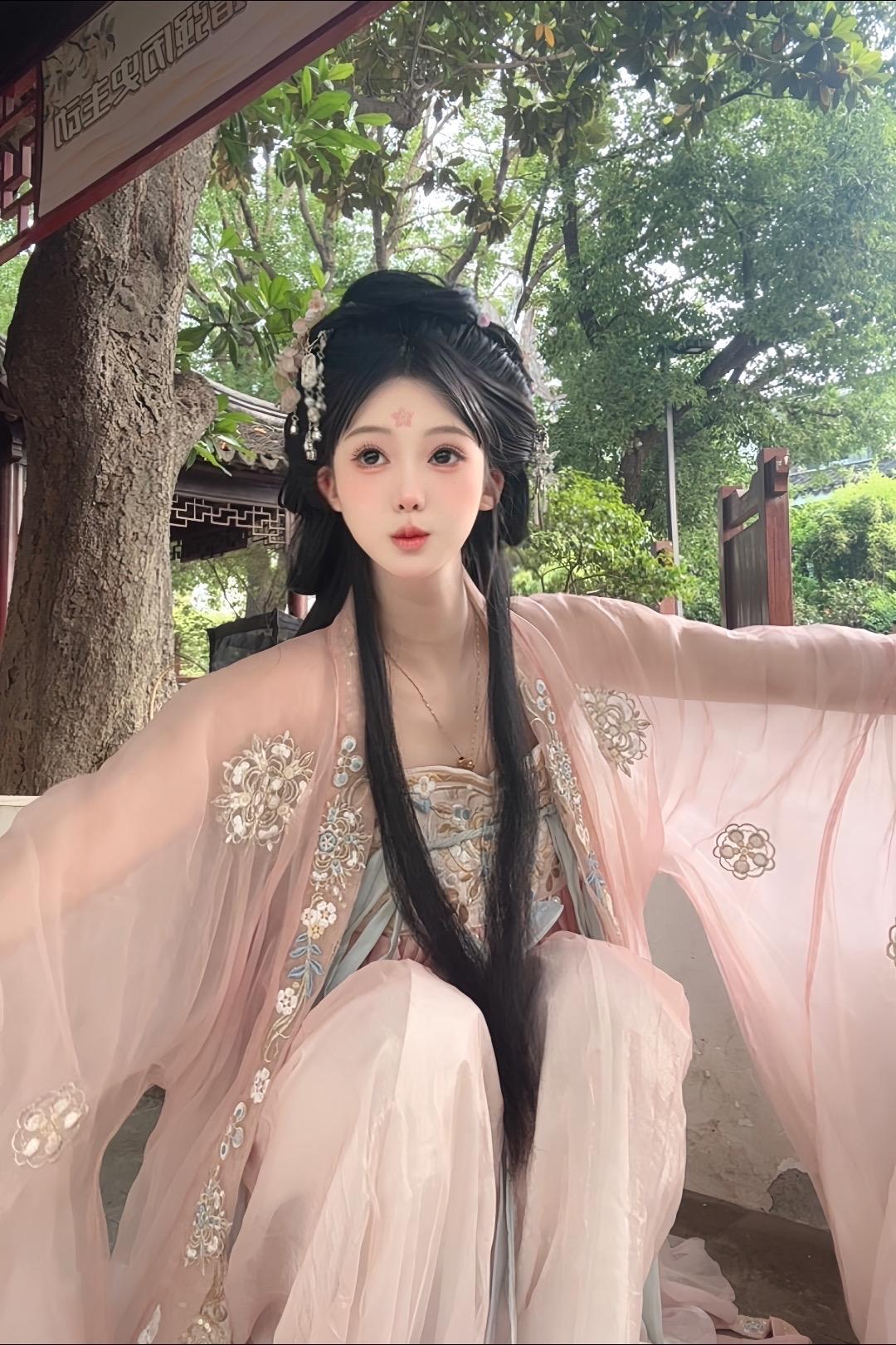 此间春色