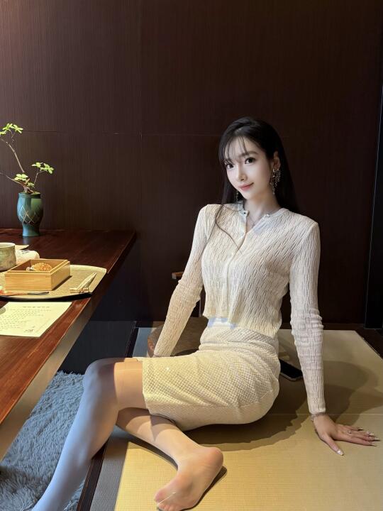 今天是温柔姐姐