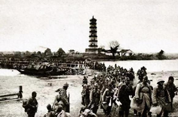 南京保卫战中15万国军为何仅用十余天便溃不成军？王耀武亲身经历或许揭示真正原因