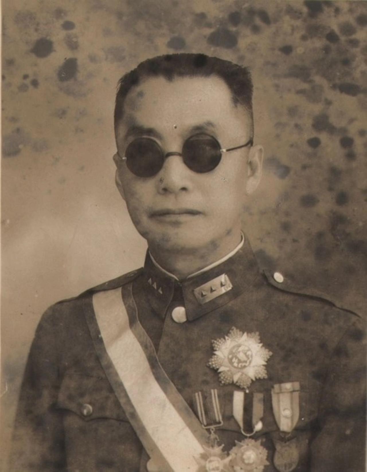 1949年，成都解放后，有一件事情让解放军非常头疼，无论如何都找不到四川省主席王