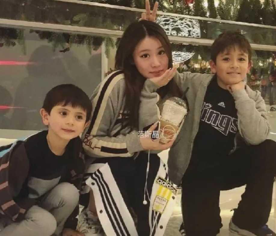 范志毅前妻李倩英国再婚，育两混血儿子 范志毅前妻李倩离婚后定居英国，再婚组建新