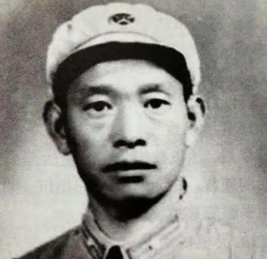 1943年，八路军电台台长<em>刘长生</em>，向组织申请结婚，遭到了拒绝，不料他却带着密码