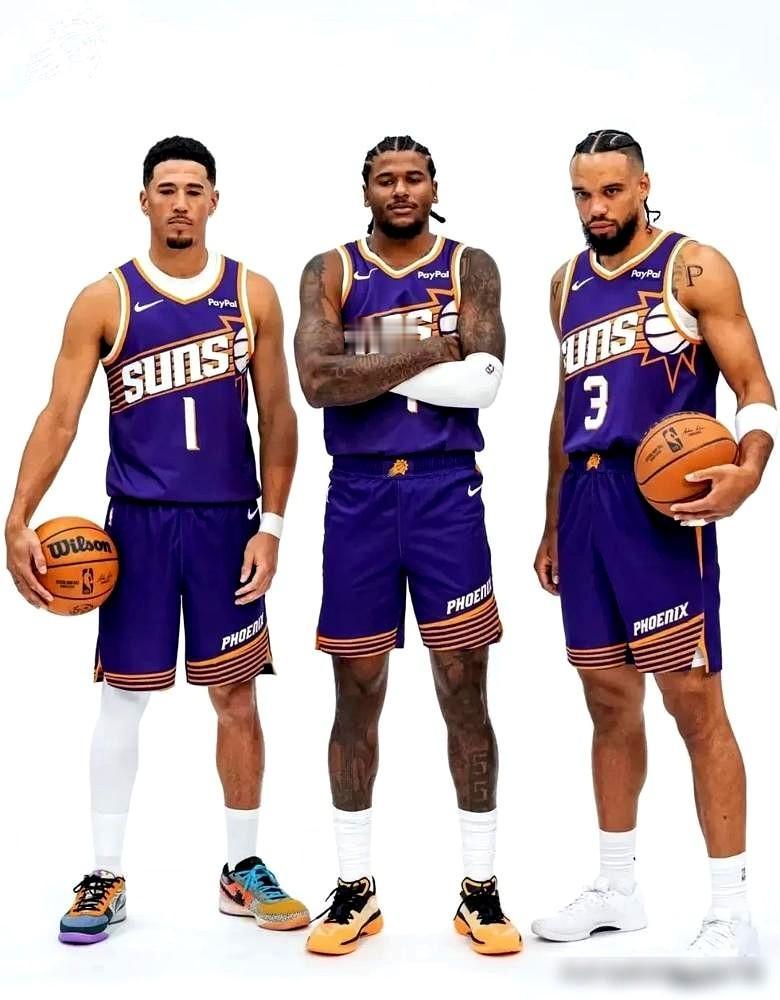 看到狄龙12投3中，我心里真不是滋味。有点心疼他。在火箭，他就是那块最硬的骨