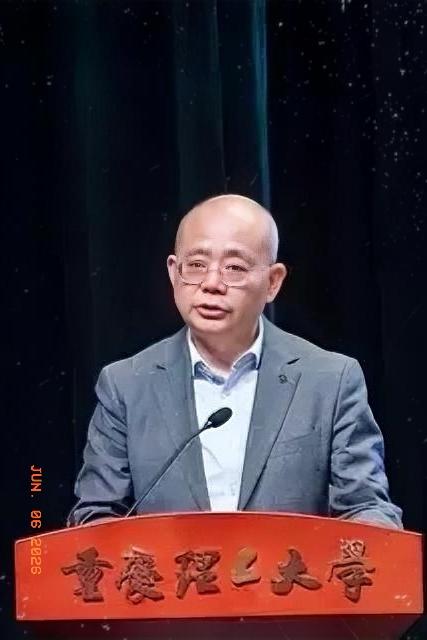 重庆理工副校长遇刺身亡两位临近退休高校老师，一场悲剧撕碎职场现实。6月5号