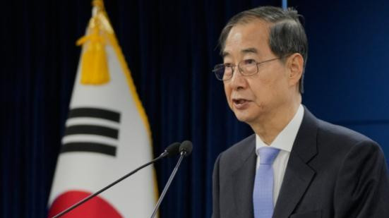 大选倒计时,李在明正式官宣,代总统一句话,给中韩关系埋下大雷