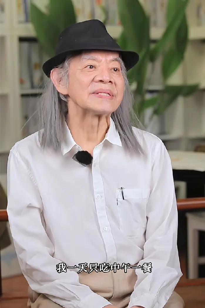 有钱人普遍都吃的很少，而且也不吃太好，这是为什么？很多人根深蒂固的觉得人有钱就是