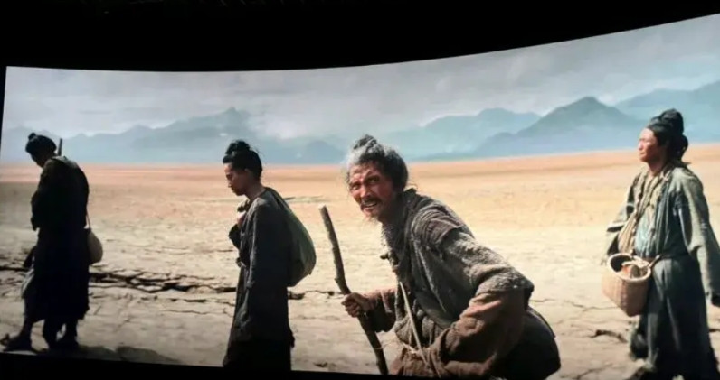 完爆剧版，电影《长安的荔枝》有望票房大卖10亿！点映真的是爆满啊，不得不说，大