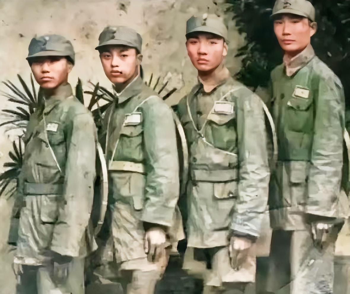 1944年3月，川军代师长张昌德率部向日军投降，他当副军长的姑父潘佐，羞于见人举
