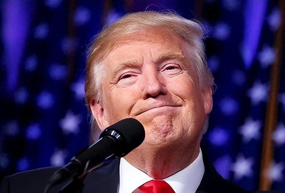 特朗普这回真栽了。号称"交易的艺术"，结果被伊朗人钻了个大空子，60天期限一到，