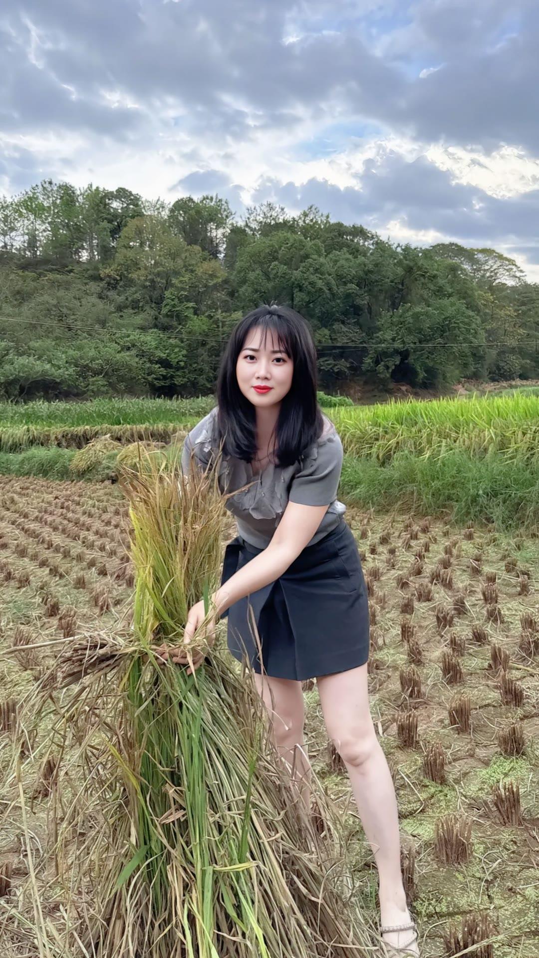 谁是农村姑娘，我是农民乡下来我是农村乡巴佬看看你的猜测