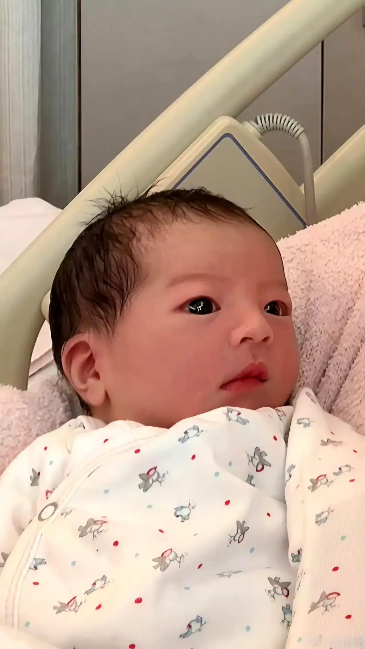 郭富城会不会怪我？[捂脸哭]我说中了！以前我就说了，郭富城他媳妇第三胎还是