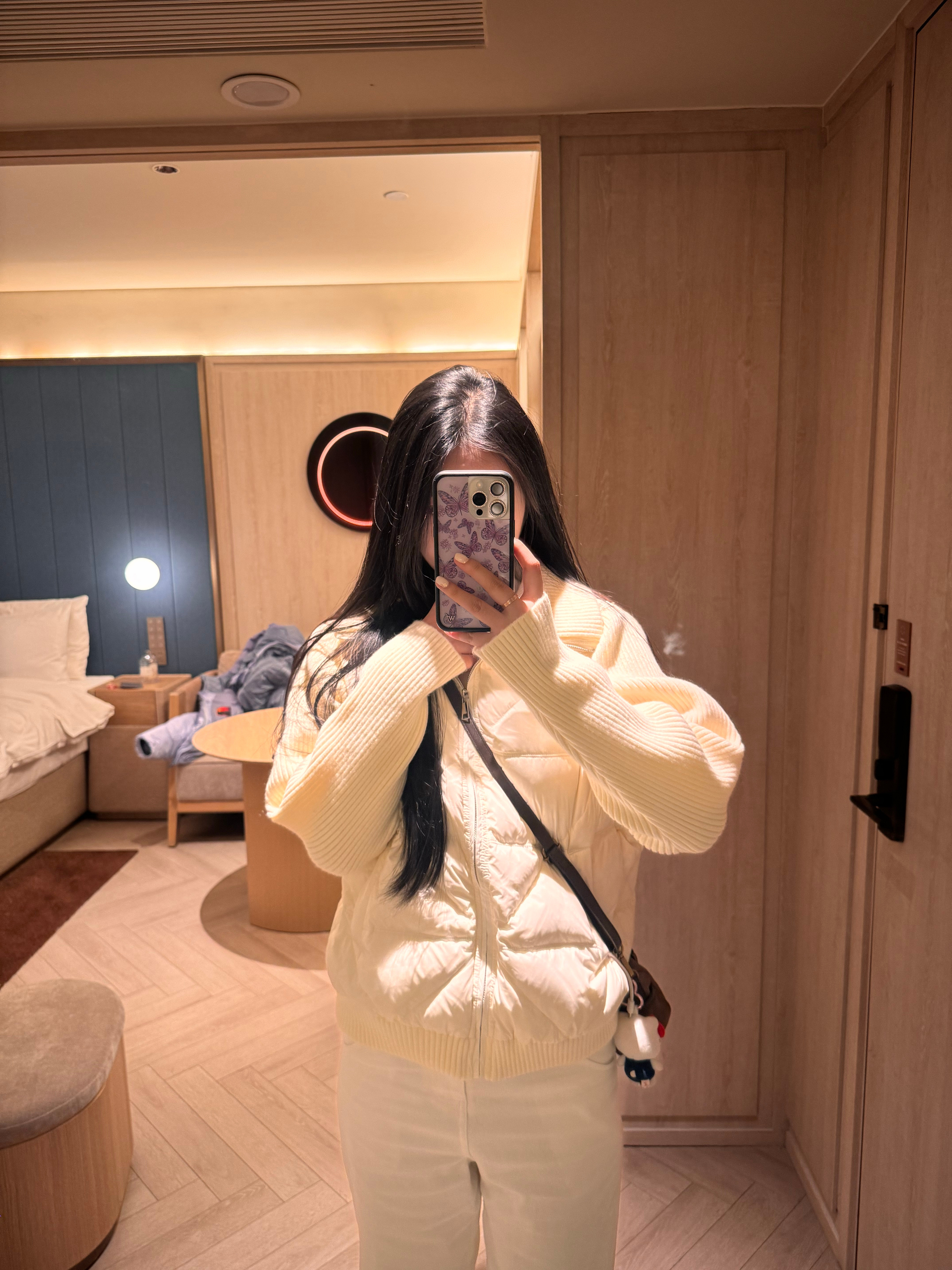 超大全身镜！！明天可以拍环球影城的穿搭噜