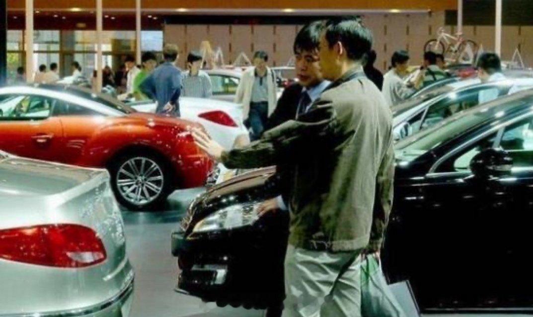 电车品牌的前世今生。第一、理想以前叫力帆。第二、小鹏以前叫海马。第三、蔚来