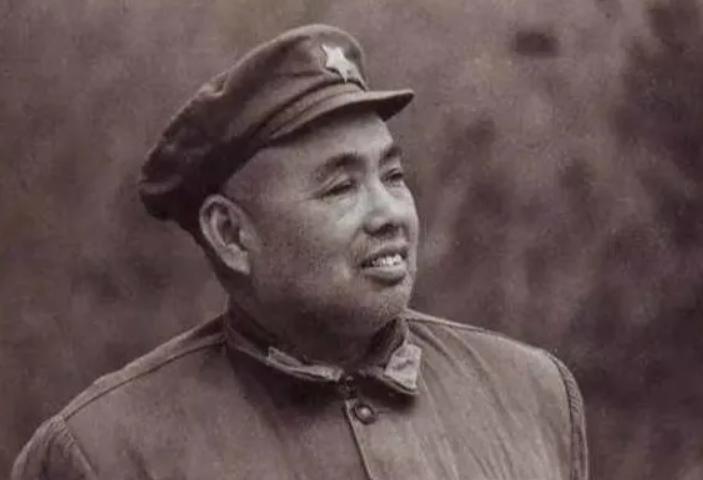 70年，刘伯承到南京，意味深长地问肖永银：一个排长能起多大作用“老肖，刘帅的