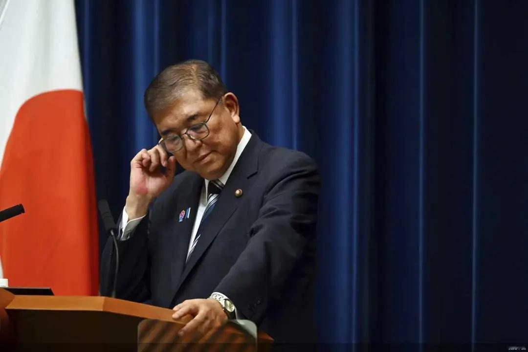 彻底撕破脸！石破茂怒斥高市：对华路线再不改，日本必吃苦果日本政坛的虚伪体面
