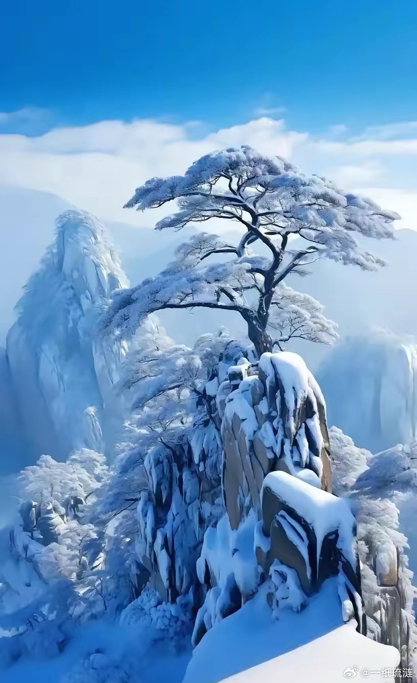 伊朗这下傻眼了吧？2月28日美国和以色列先发制人对伊朗领土展开了猛烈的军事打击！